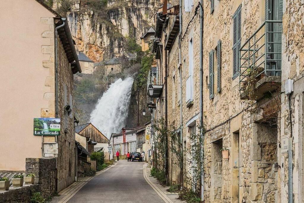 T 2 Dans Village Vacances 3 *** A Saint Geniez 2 Piscines Chauffee Pierrefiche  Dış mekan fotoğraf